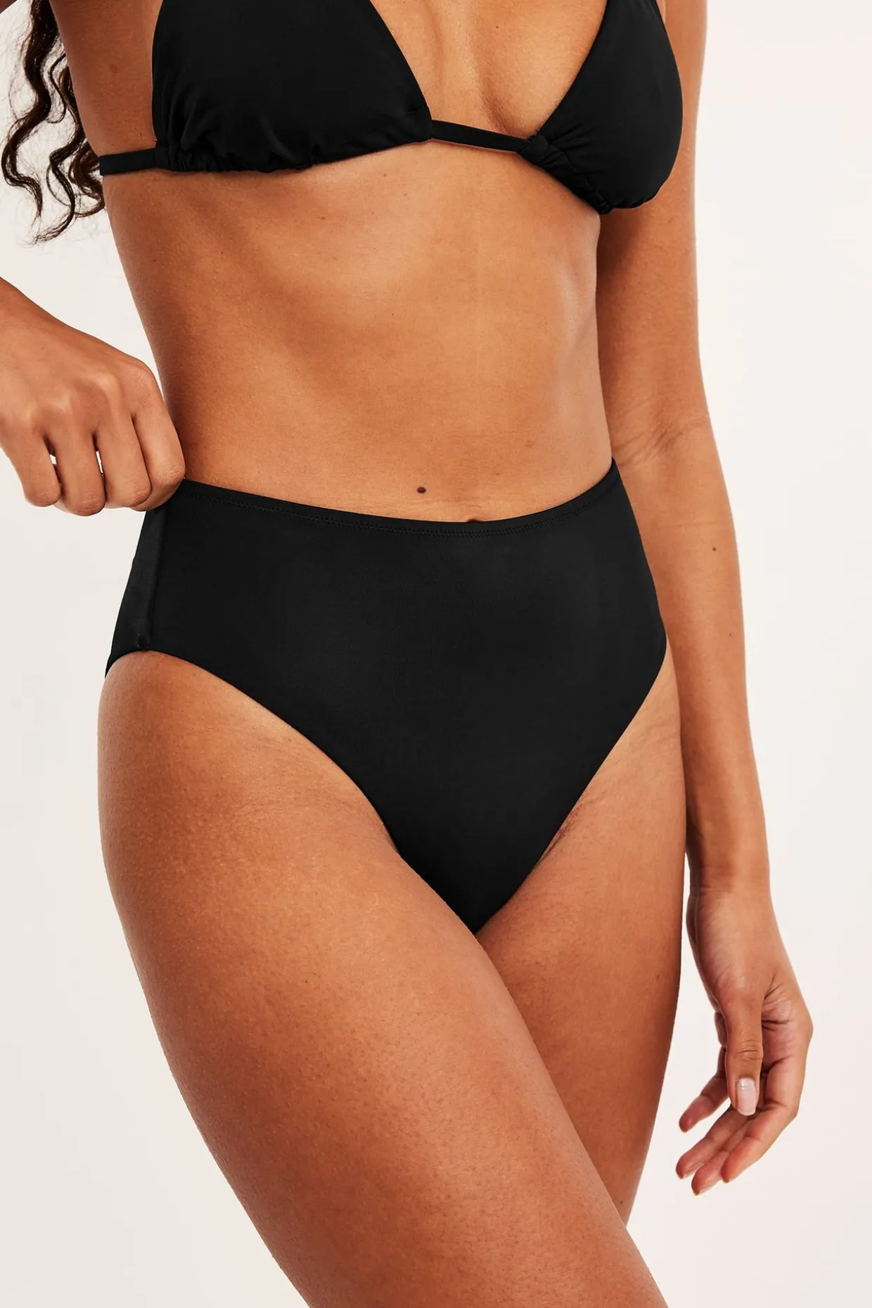 Bikinialaosa, jossa korkea vyötärö | Musta | Naiset | Kappahl