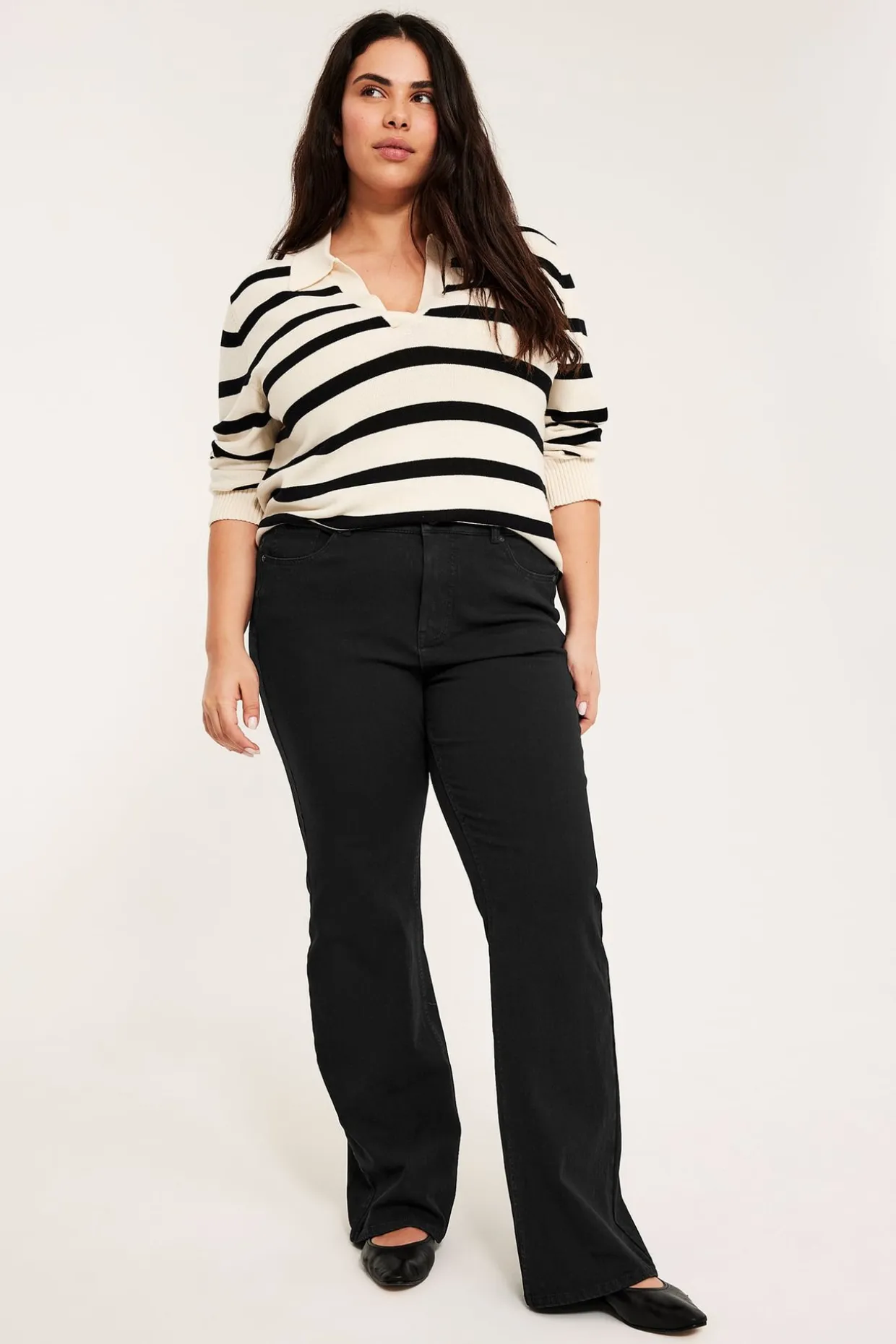 Bootcut jeans high waist | Musta | Naiset | Kappahl