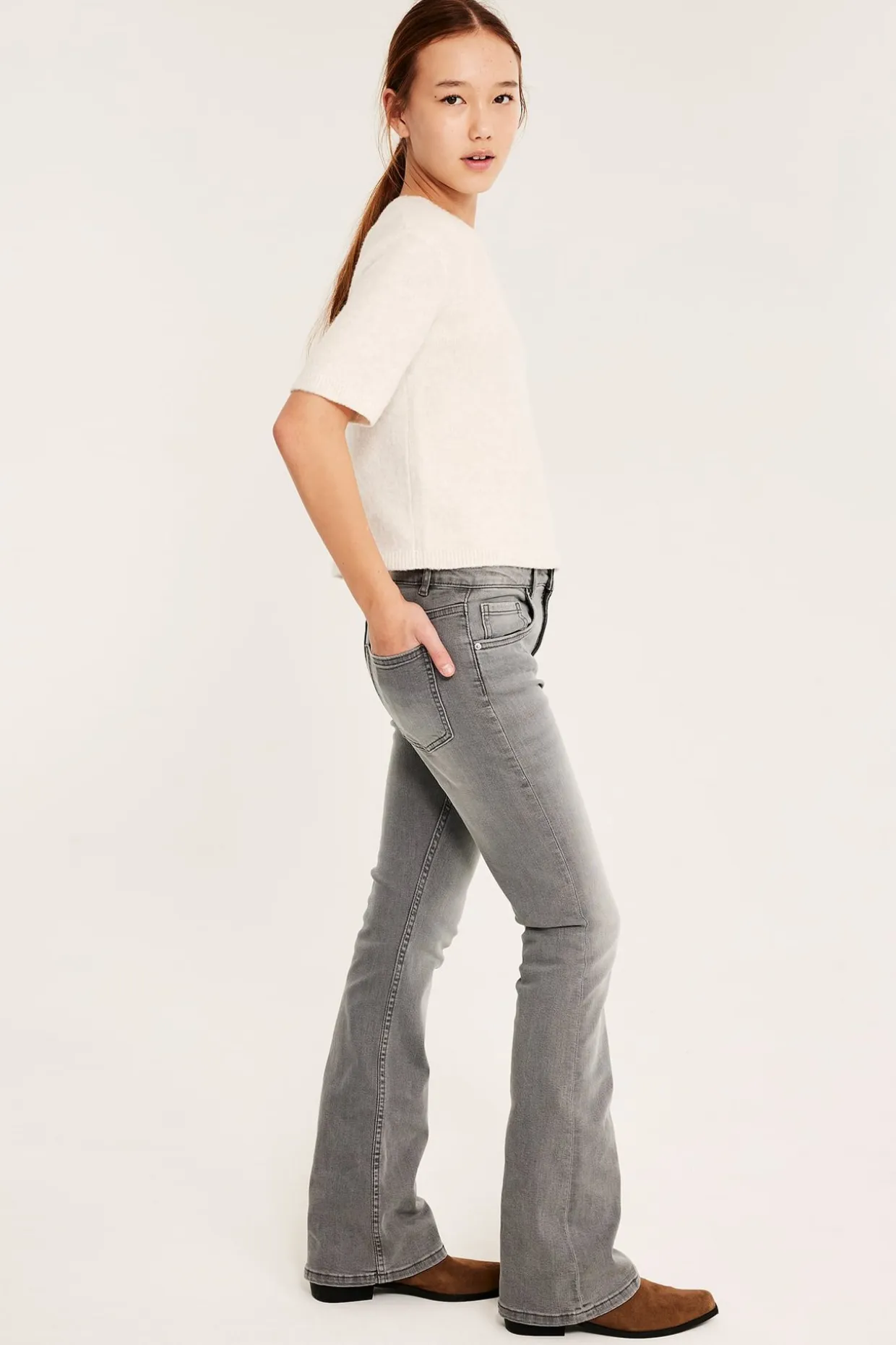 Bootcut jeans mid waist | Hopeanharmaa | Lapset | Kappahl