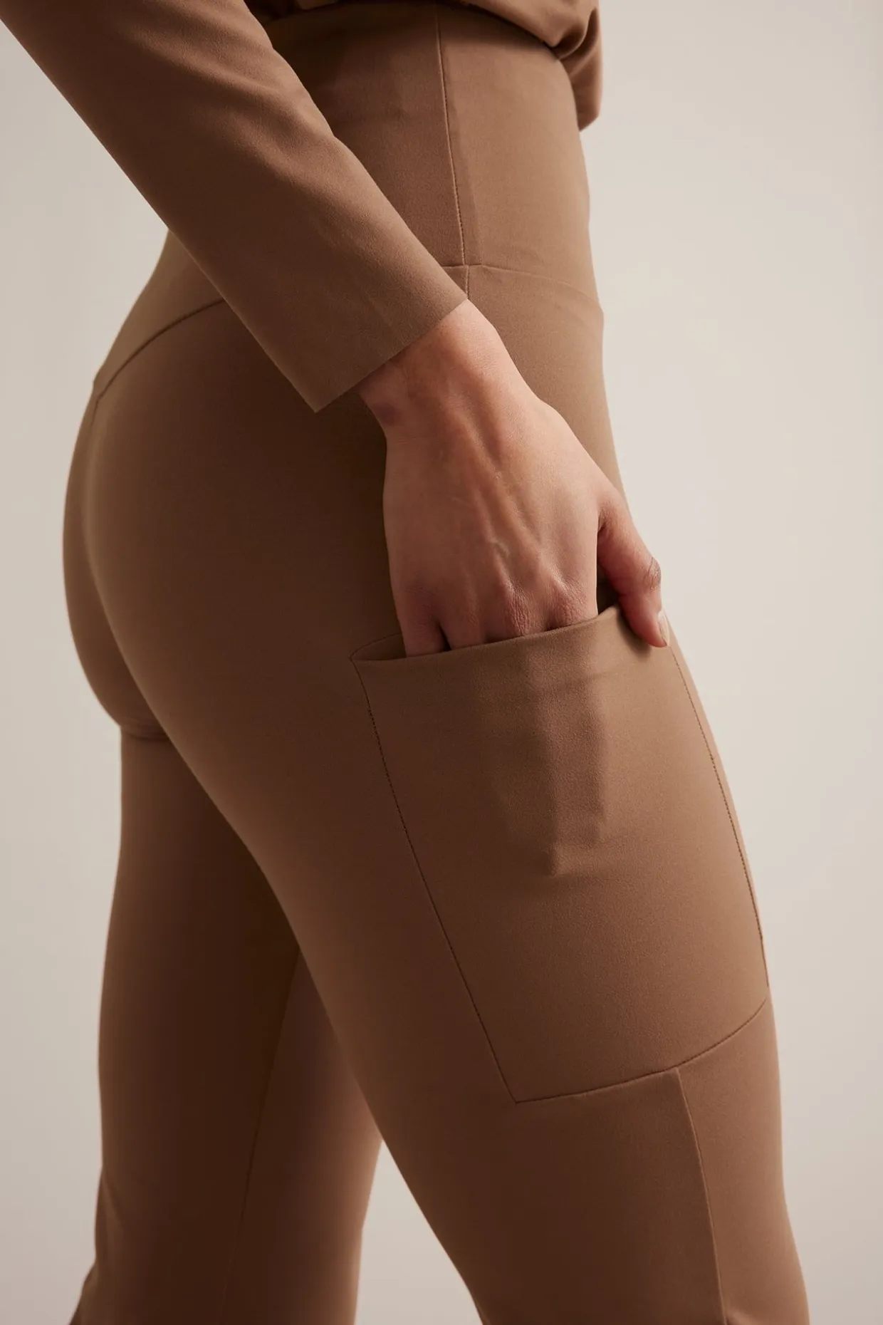 Bootcut-treenitrikoot | Ruskea | Naiset | Kappahl