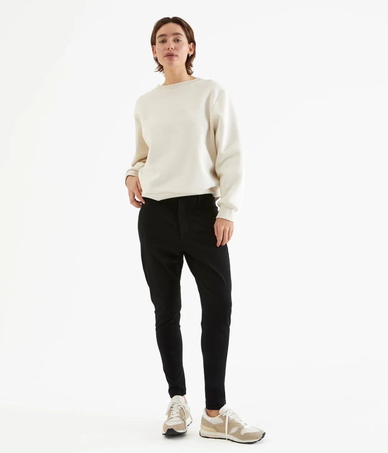 Boyfriend slim fit | Musta | Naiset | Kappahl