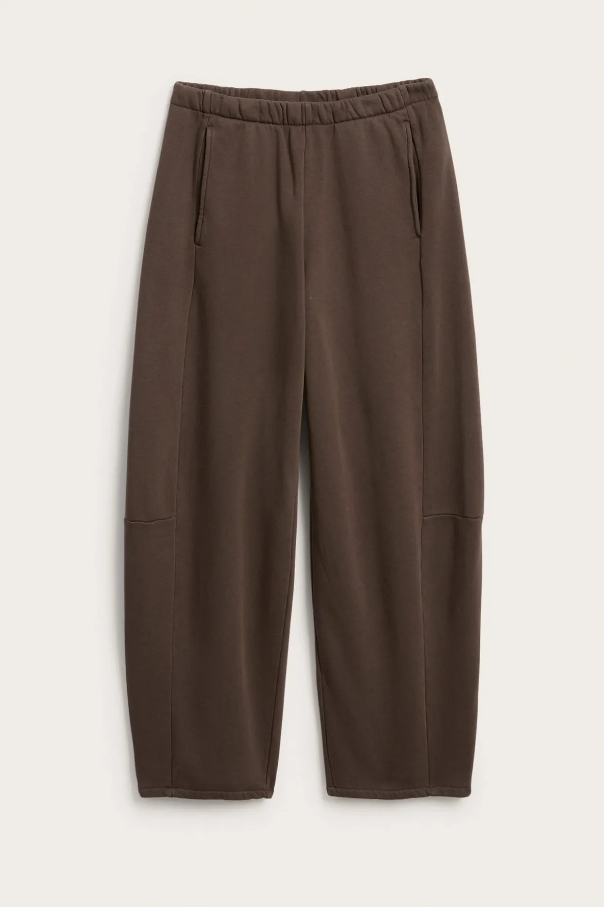 Collegehousut barrel fit | Tummanruskea | Naiset | Kappahl