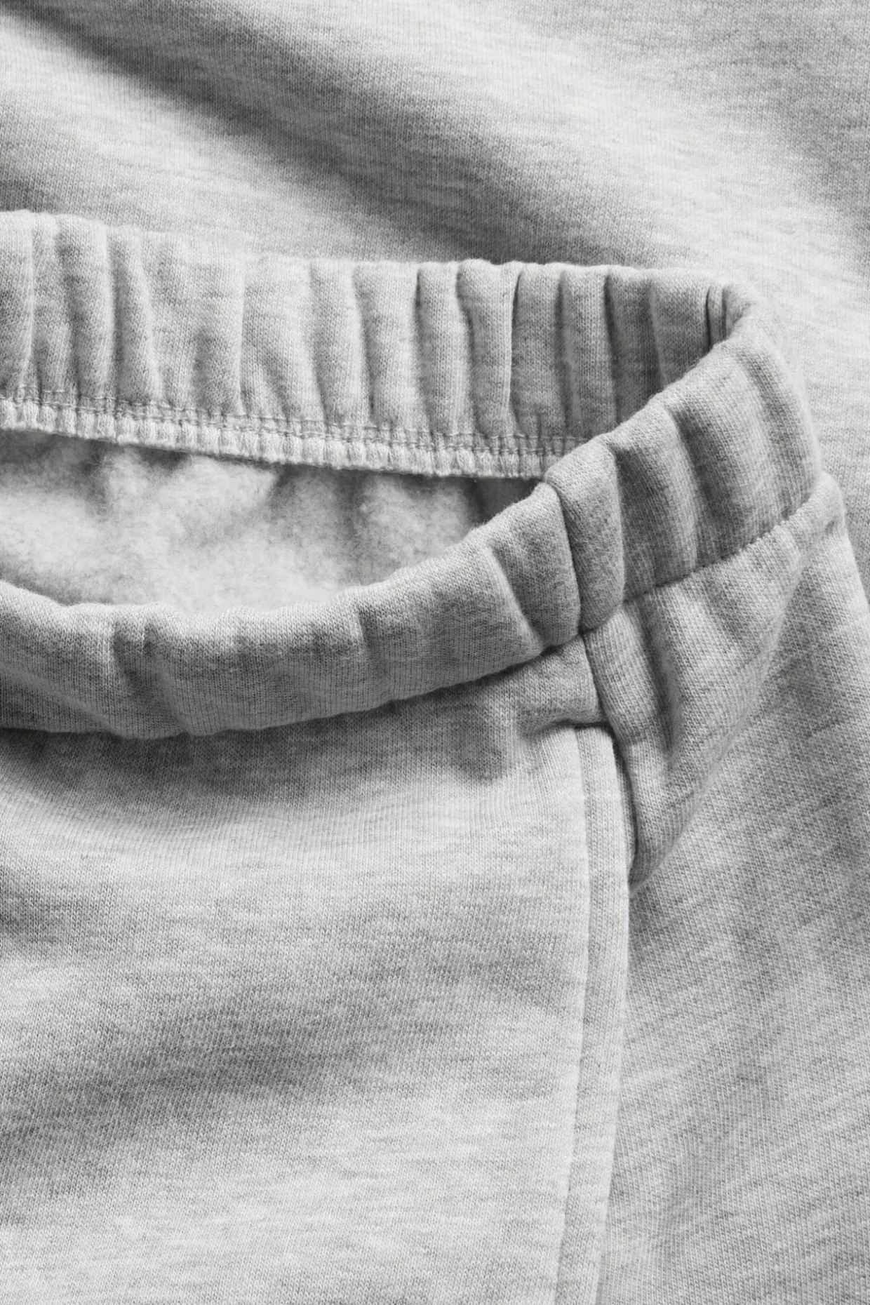 Collegehousut barrel fit | Vaaleanharmaa | Naiset | Kappahl