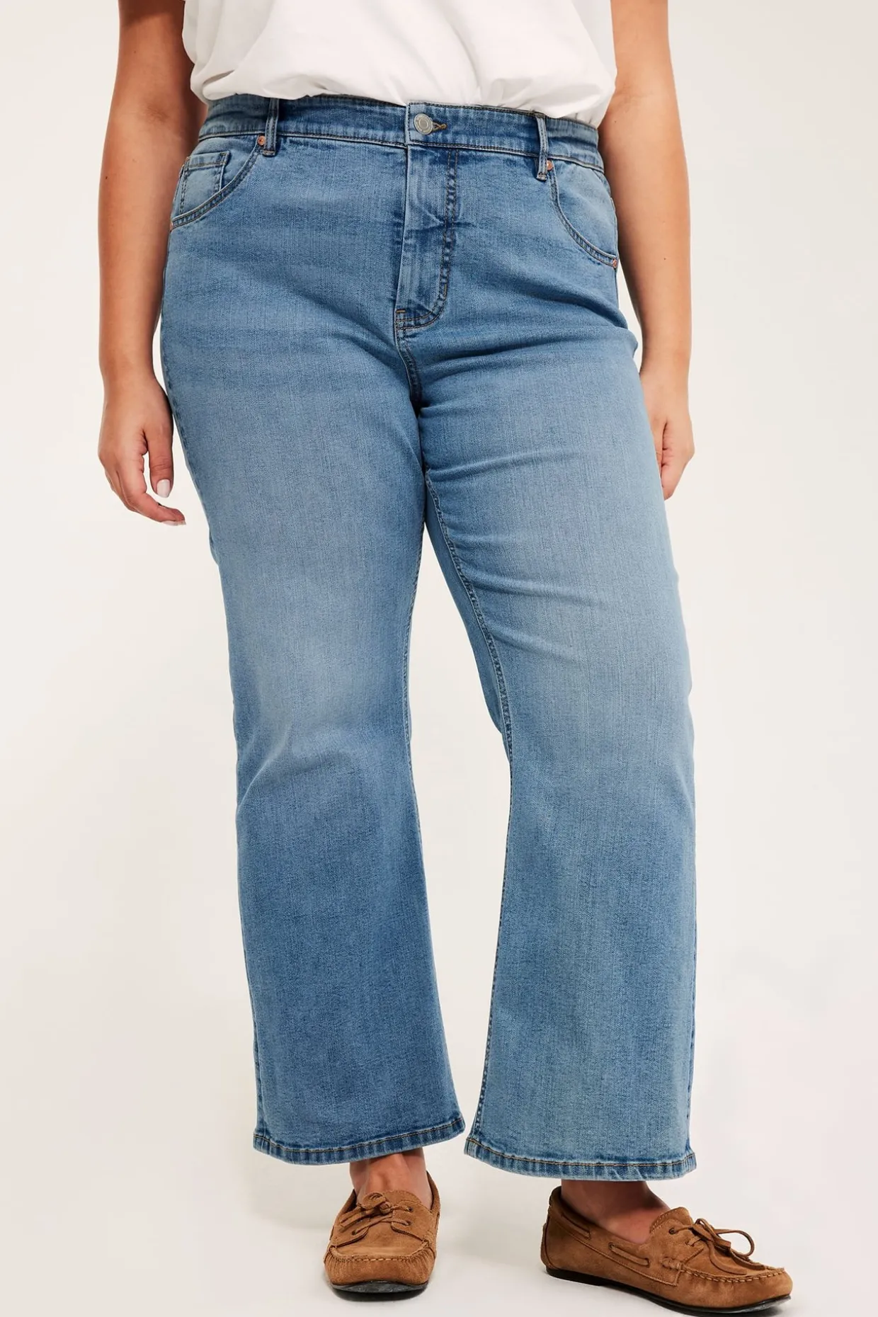 Cropped flare jeans high waist | Vaalea denim | Naiset | Kappahl