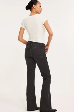 Flare jeans low waist | Musta denim | Naiset | Kappahl