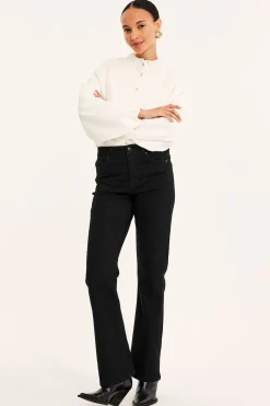 Flare jeans regular waist | Musta denim | Naiset | Kappahl