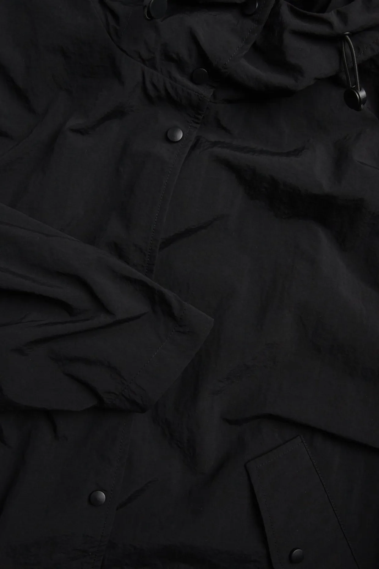 Hupullinen takki | Musta | Naiset | Kappahl