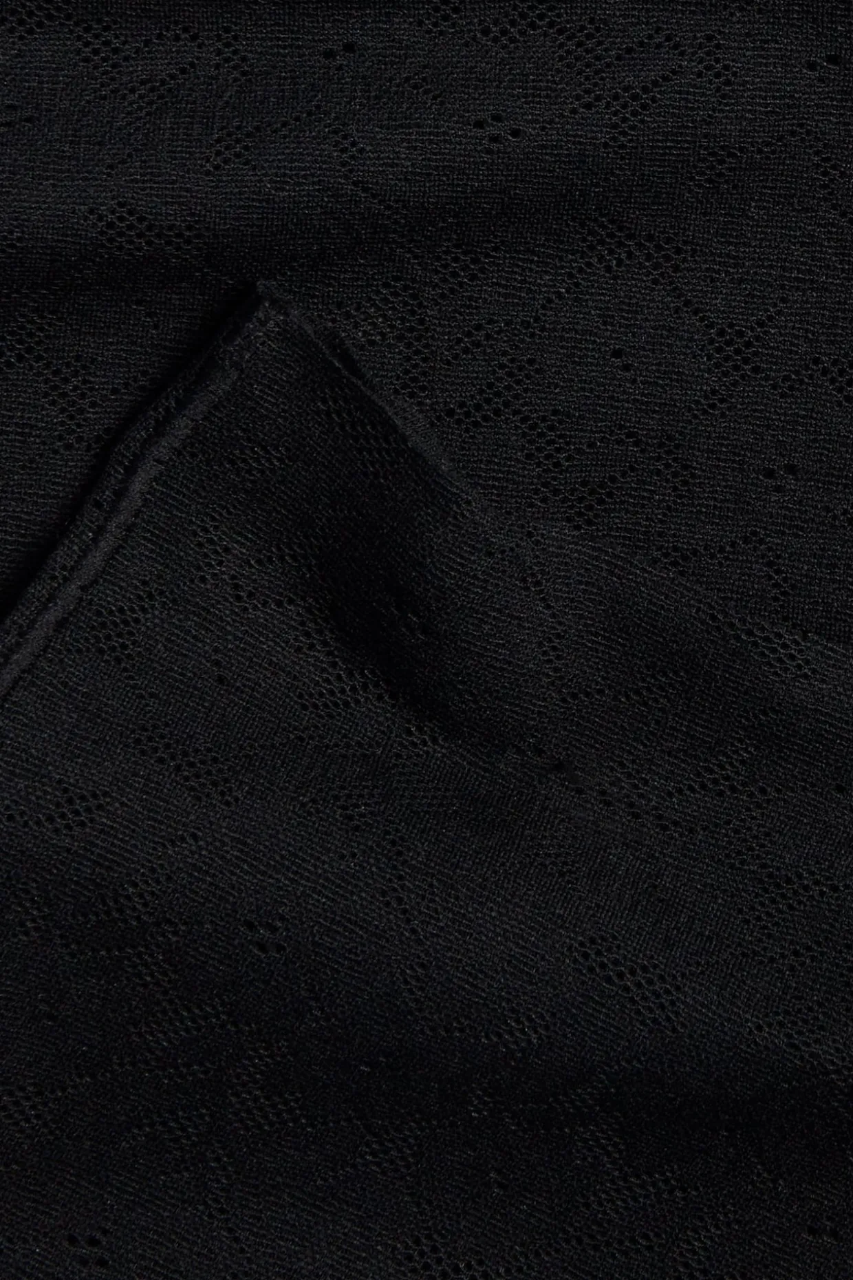 Joustavaa pitsiä olevat shortsit | Musta | Naiset | Kappahl
