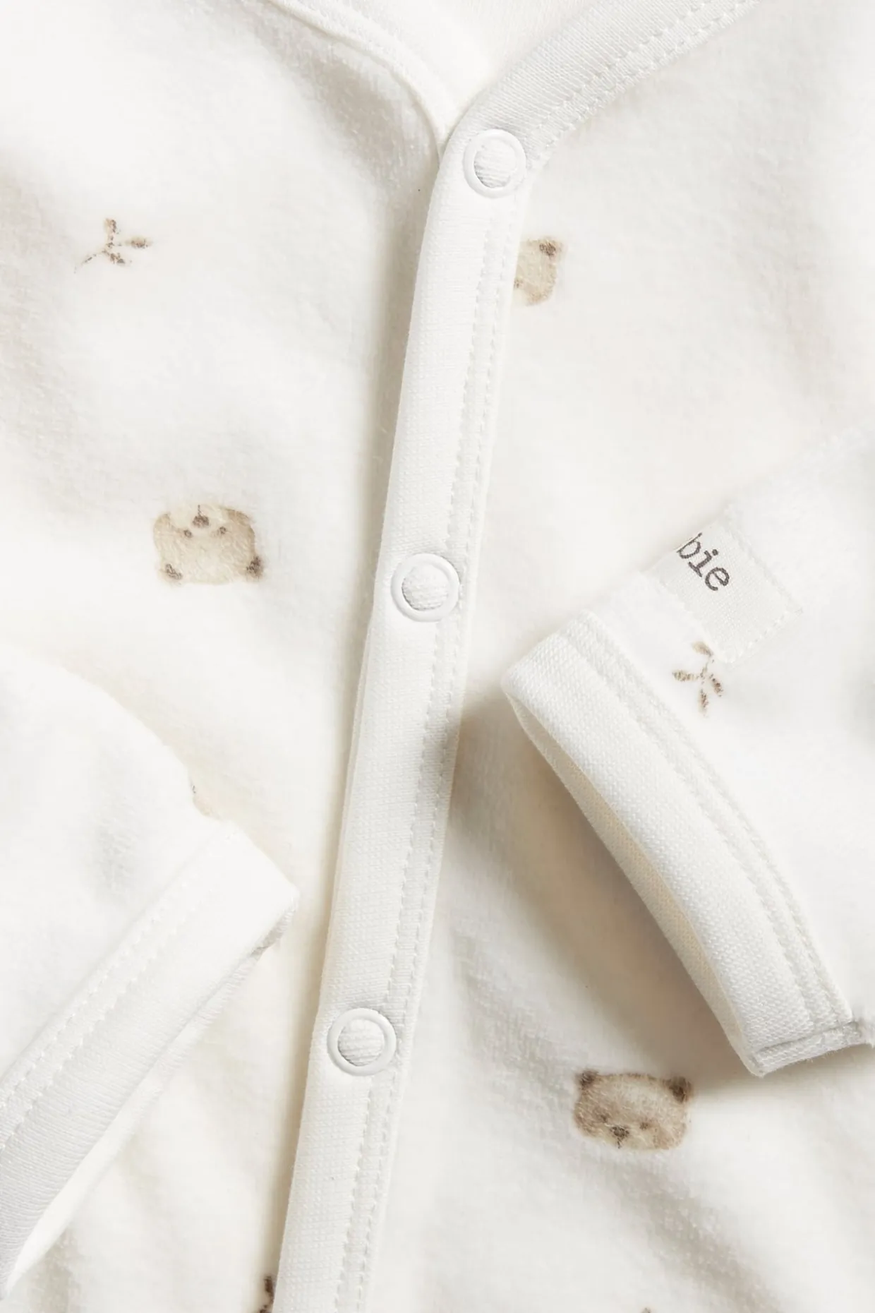 Kuviollinen vauvojen veluuripyjama | Luonnonvalkoinen | Vauvat | Newbie