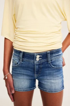 Lyhyet farkkushortsit, joissa on matala vyötärö | Denim | Lapset | Kappahl
