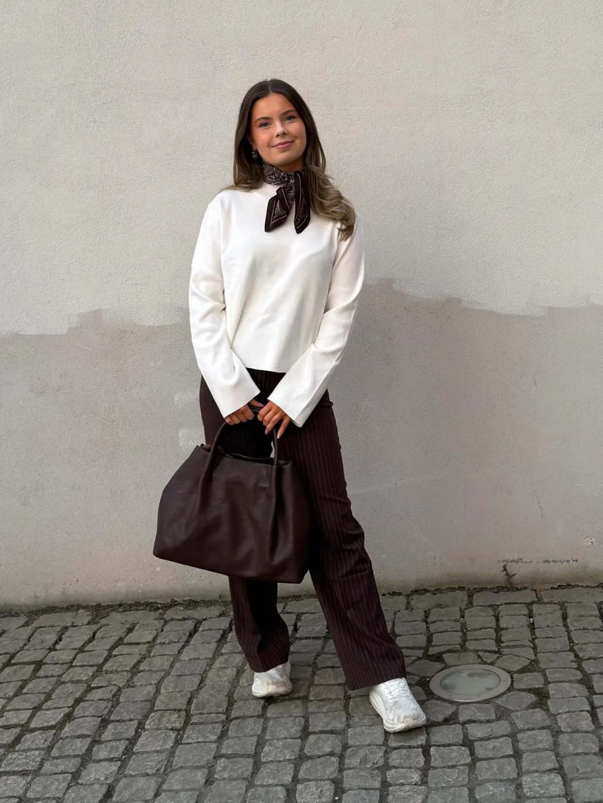 Neulepusero, jossa kaulus | Luonnonvalkoinen | Naiset | Kappahl