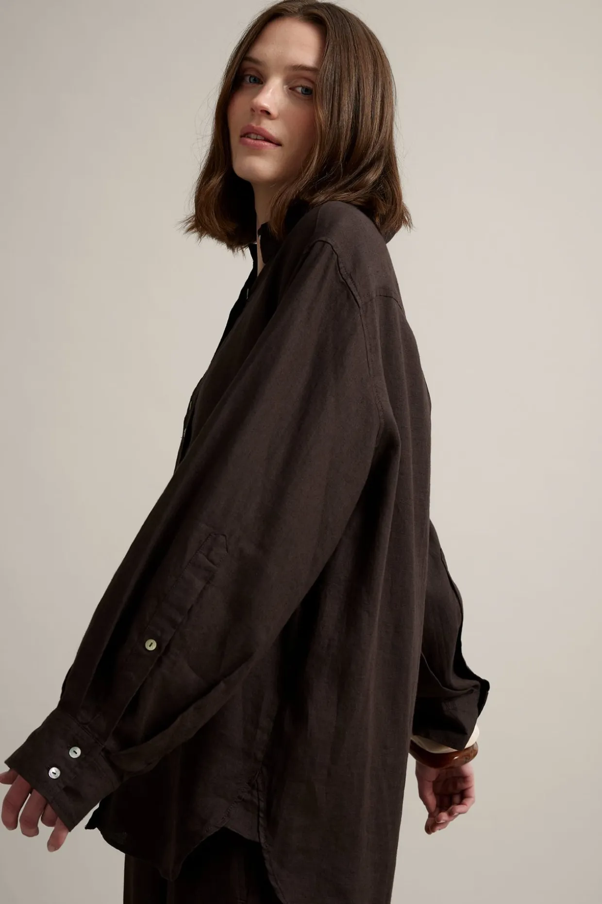 Oversized-mallinen pellavapaita | Ruskea | Naiset | Kappahl