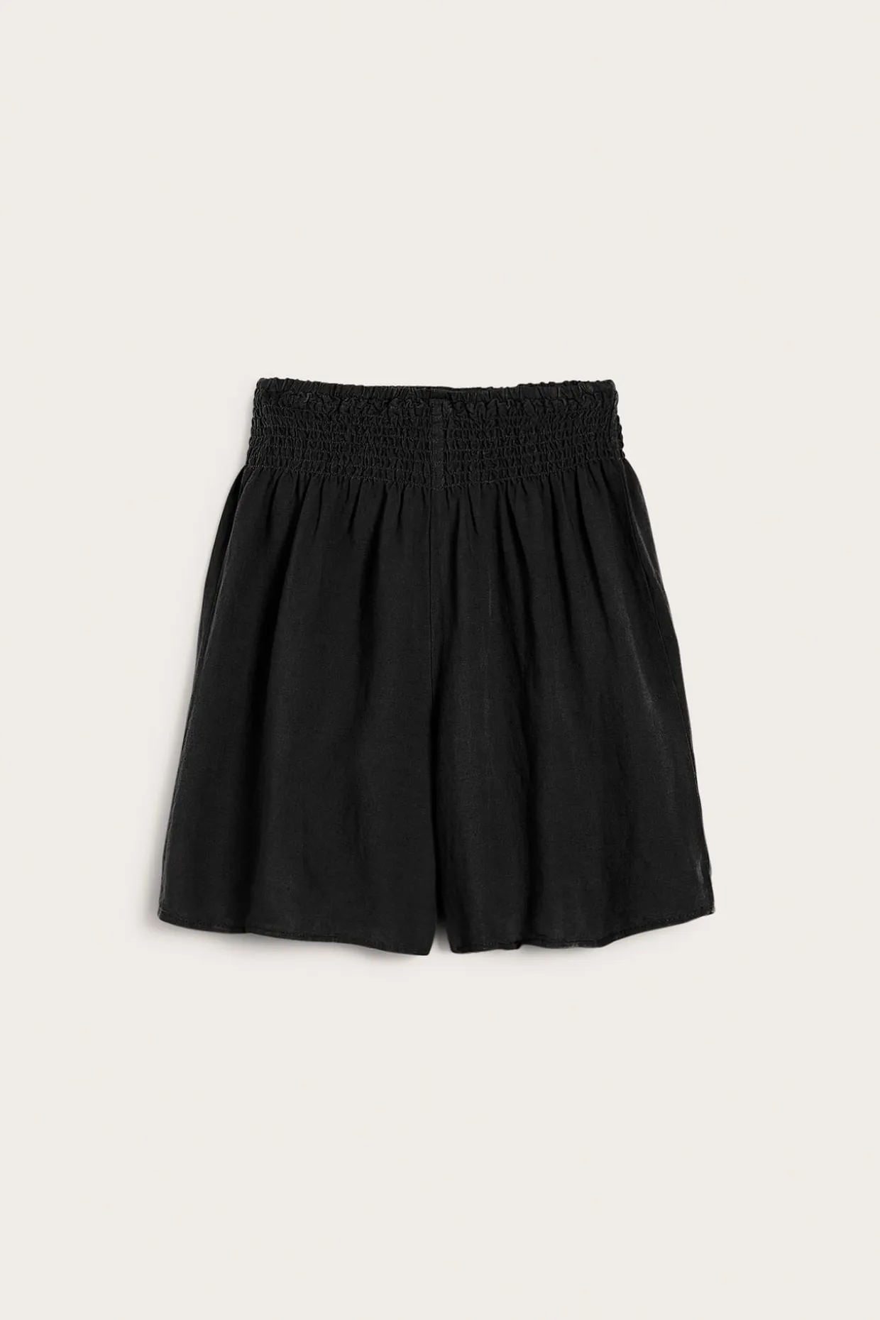 Pellavasekoitetta olevat shortsit | Musta | Naiset | Kappahl