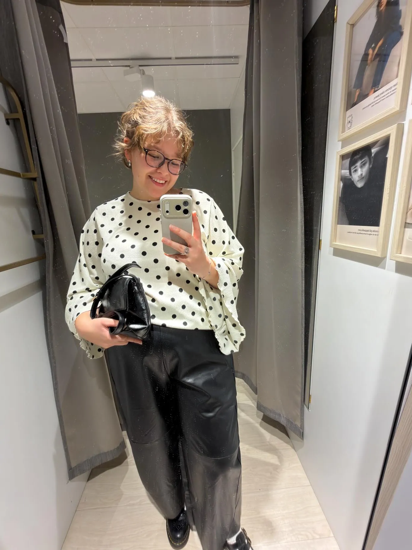 Pilkullinen paita, jossa on leveät hihat | Luonnonvalkoinen | Naiset | Kappahl