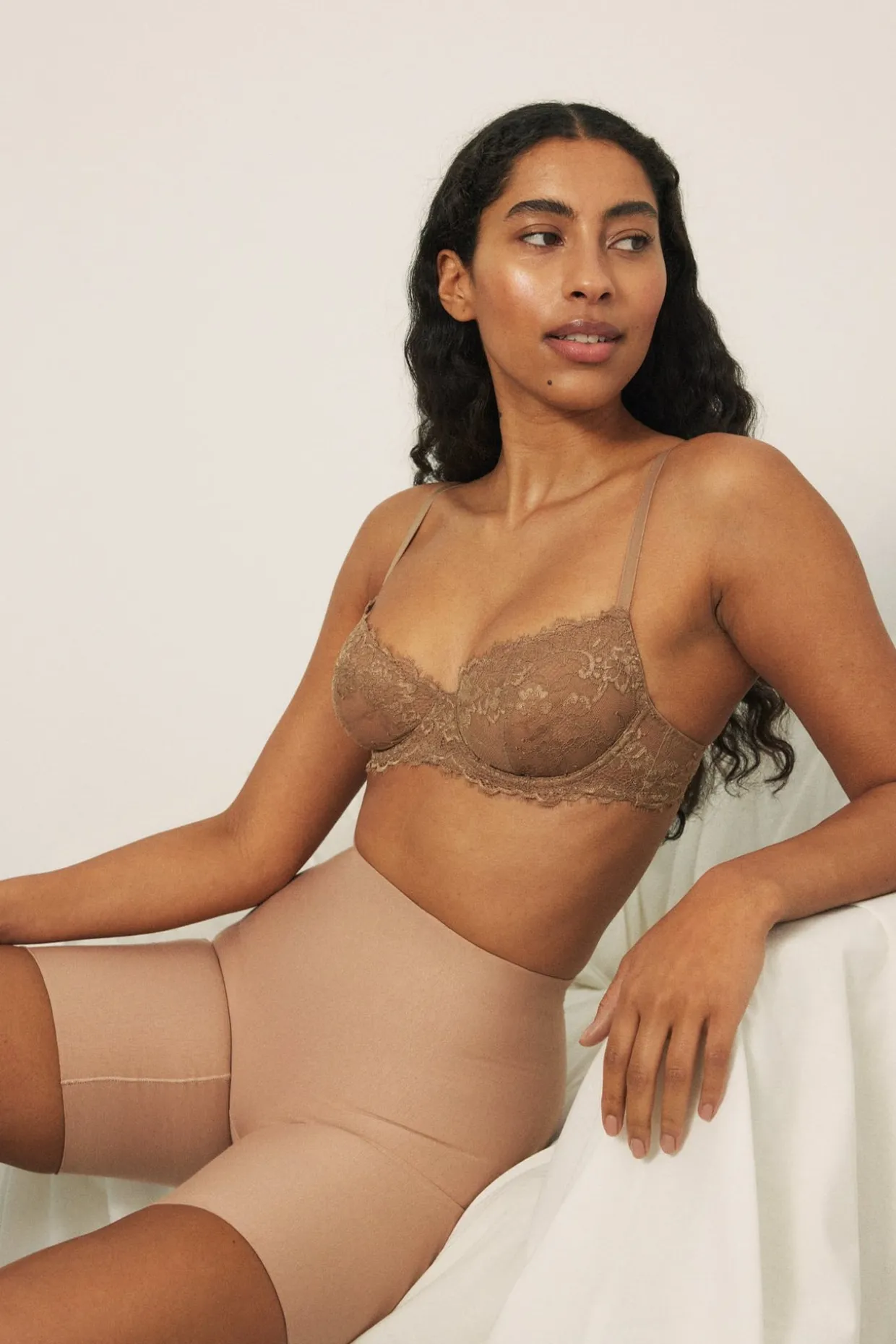 Pitsirintaliivit | Beige | Naiset | Kappahl