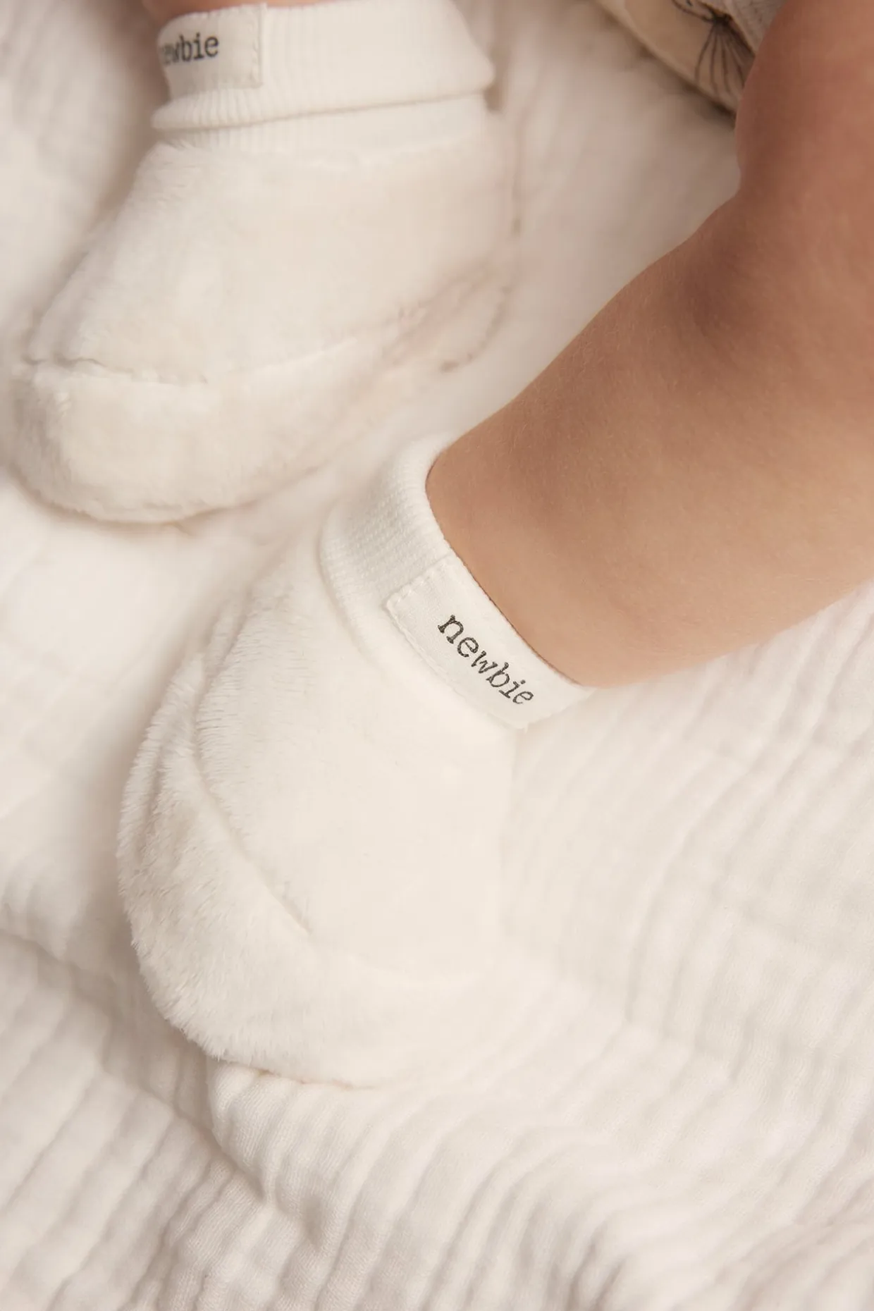 Pörröiset tossut | Luonnonvalkoinen | Vauvat | Newbie