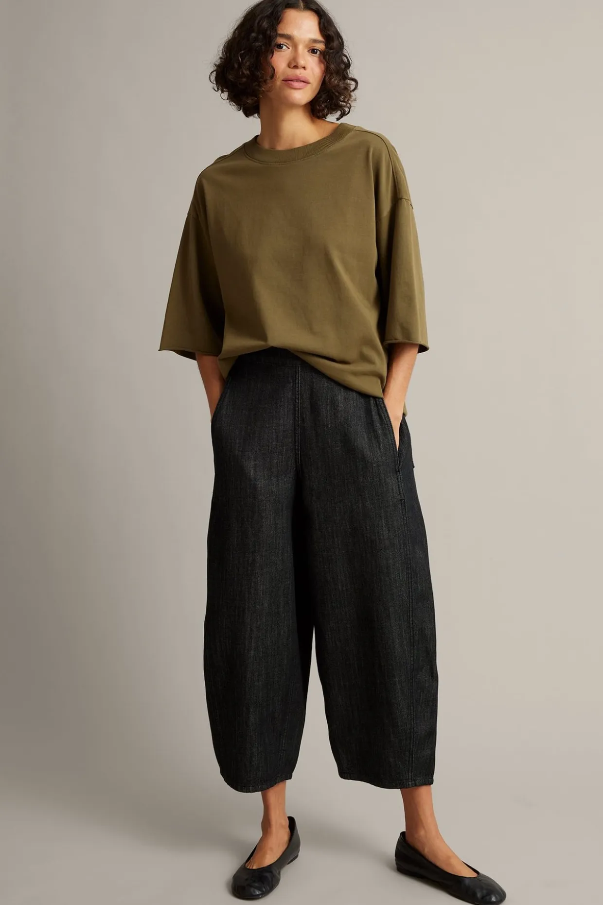 Pull-on-farkut barrel fit | Musta denim | Naiset | Kappahl