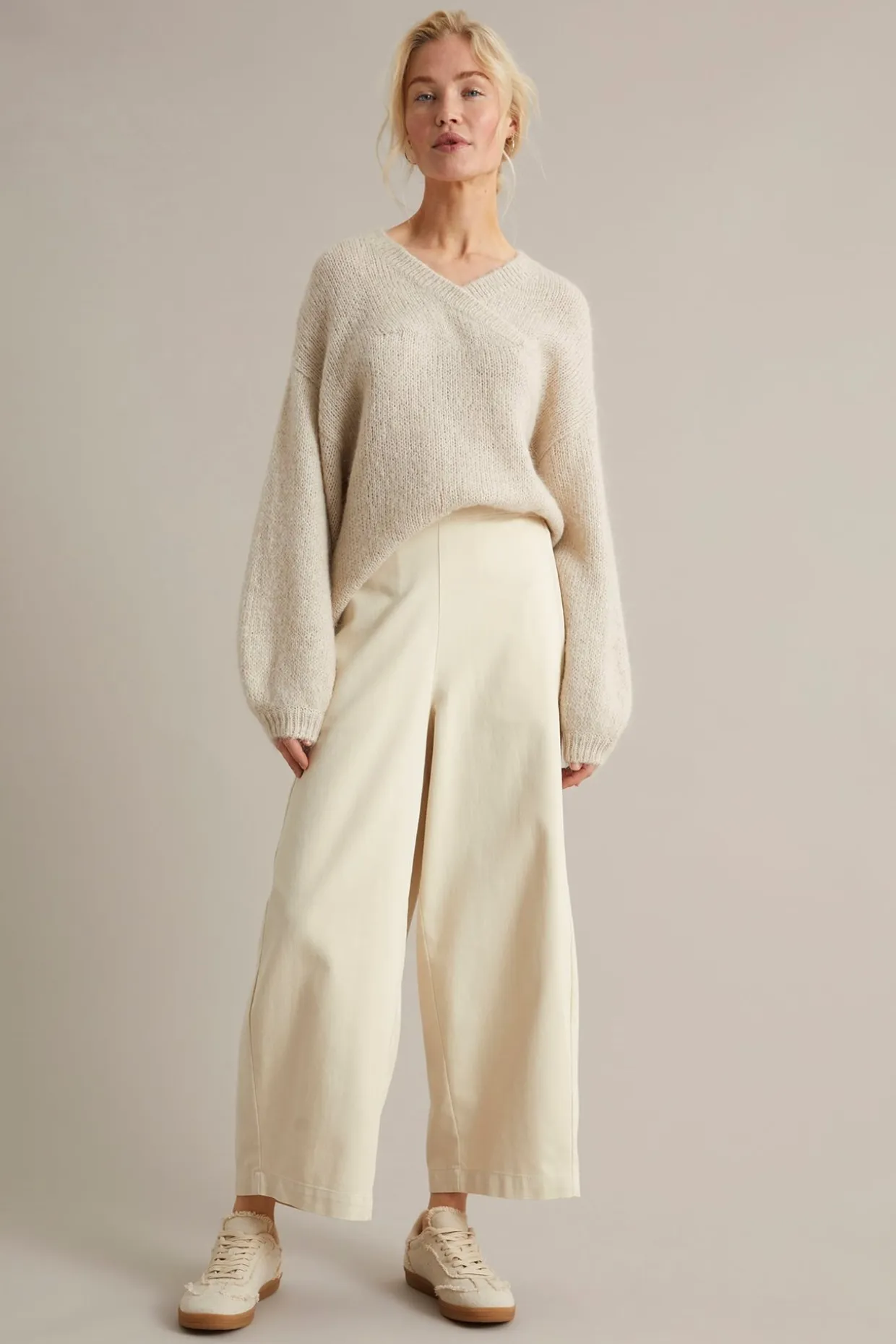 Pull on -housut barrel fit | Vaaleanbeige | Naiset | Kappahl