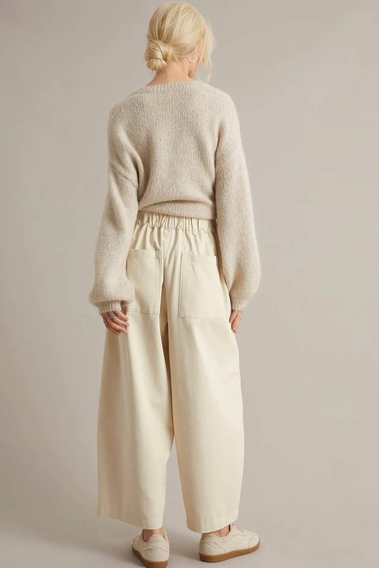 Pull on -housut barrel fit | Vaaleanbeige | Naiset | Kappahl