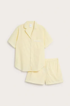 Puuvillapopliinia oleva pyjamasetti