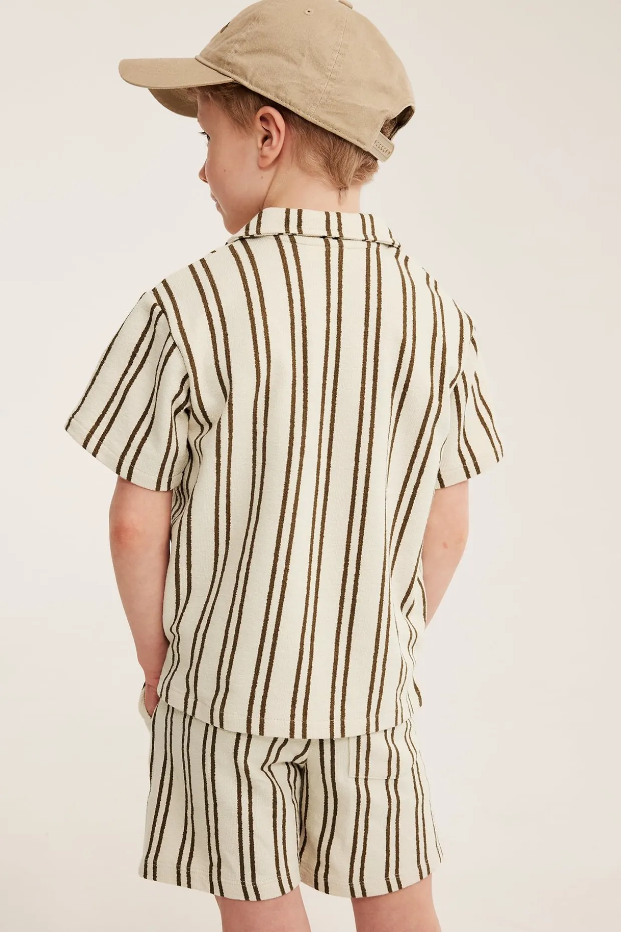 Raidalliset collegeshortsit | Vaaleanbeige | Lapset | Kappahl