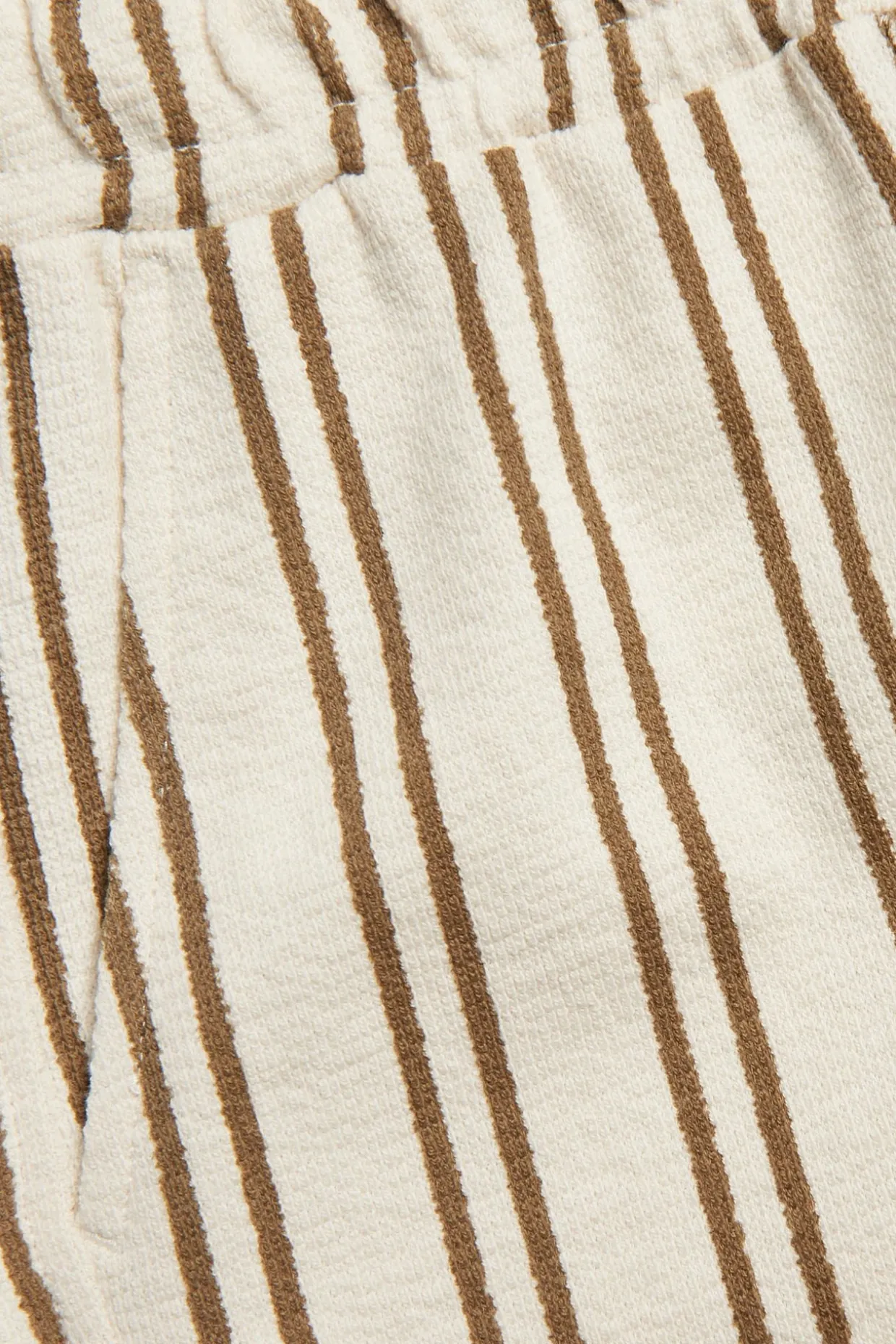 Raidalliset collegeshortsit | Vaaleanbeige | Lapset | Kappahl