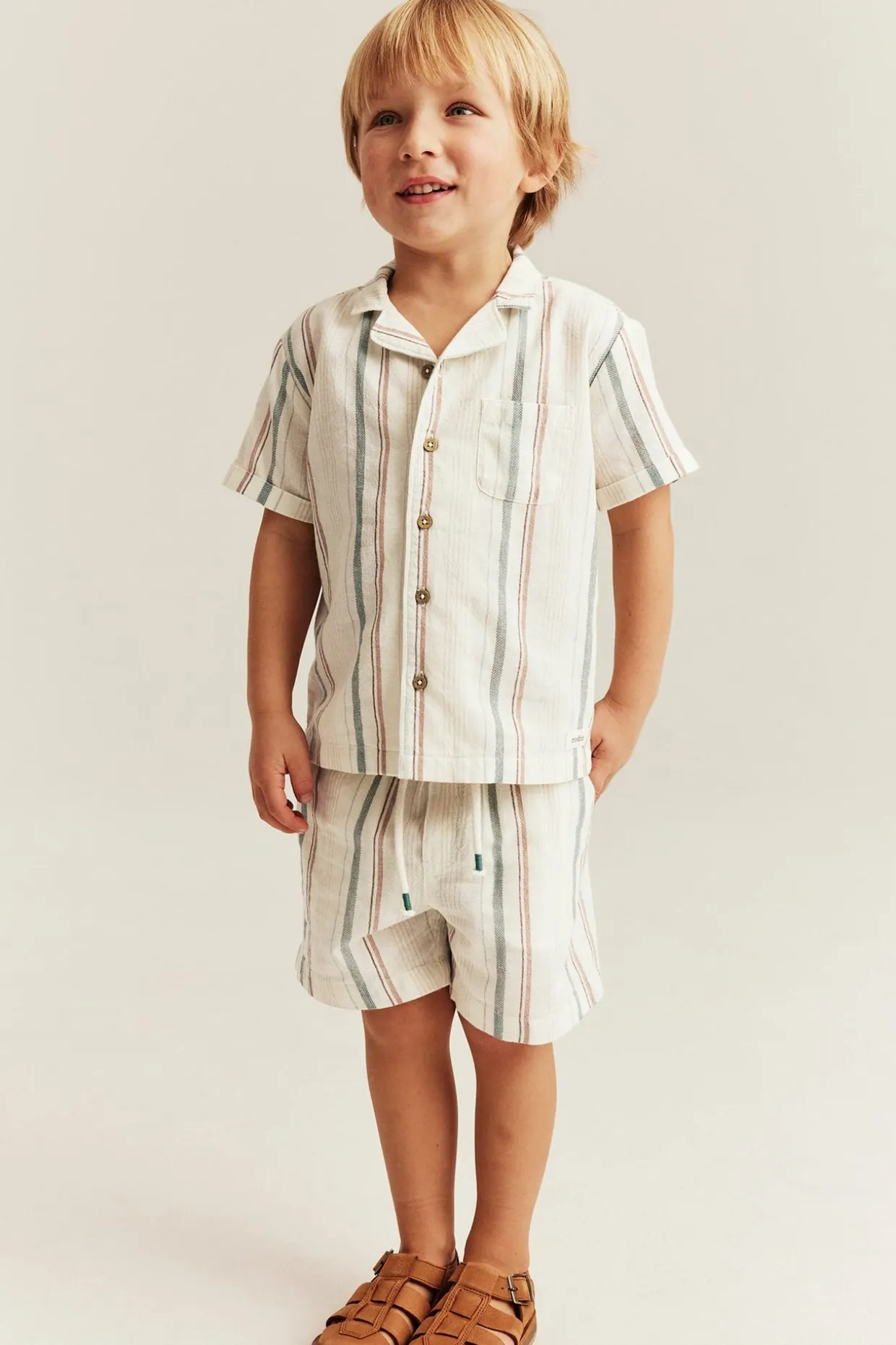 Raidalliset, kudotut shortsit | Luonnonvalkoinen | Lapset | Newbie