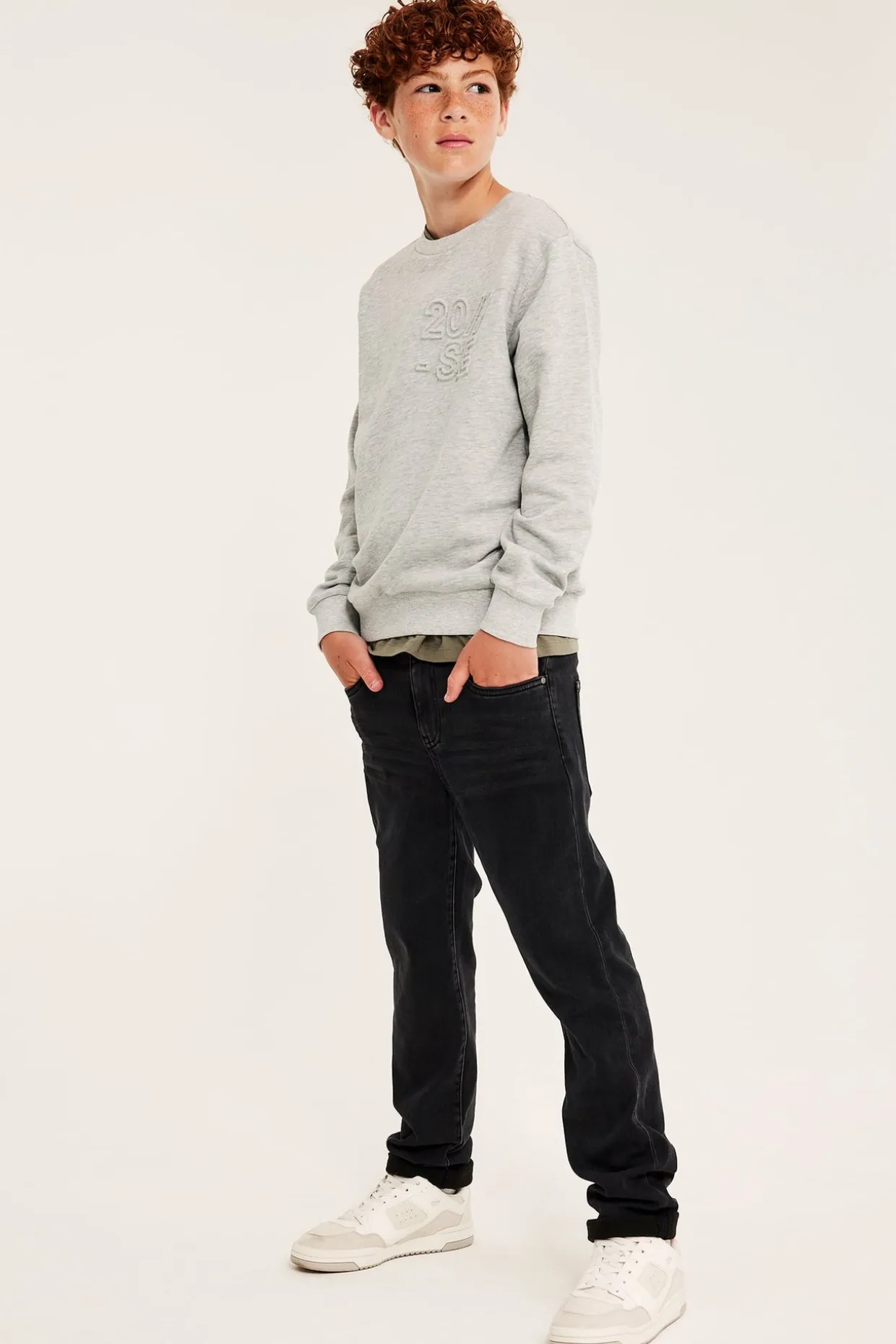 Relaxed jeans jogger denim | Musta denim | Lapset | Kappahl