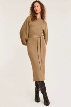 Ribattu mekko | Beige | Naiset | Kappahl