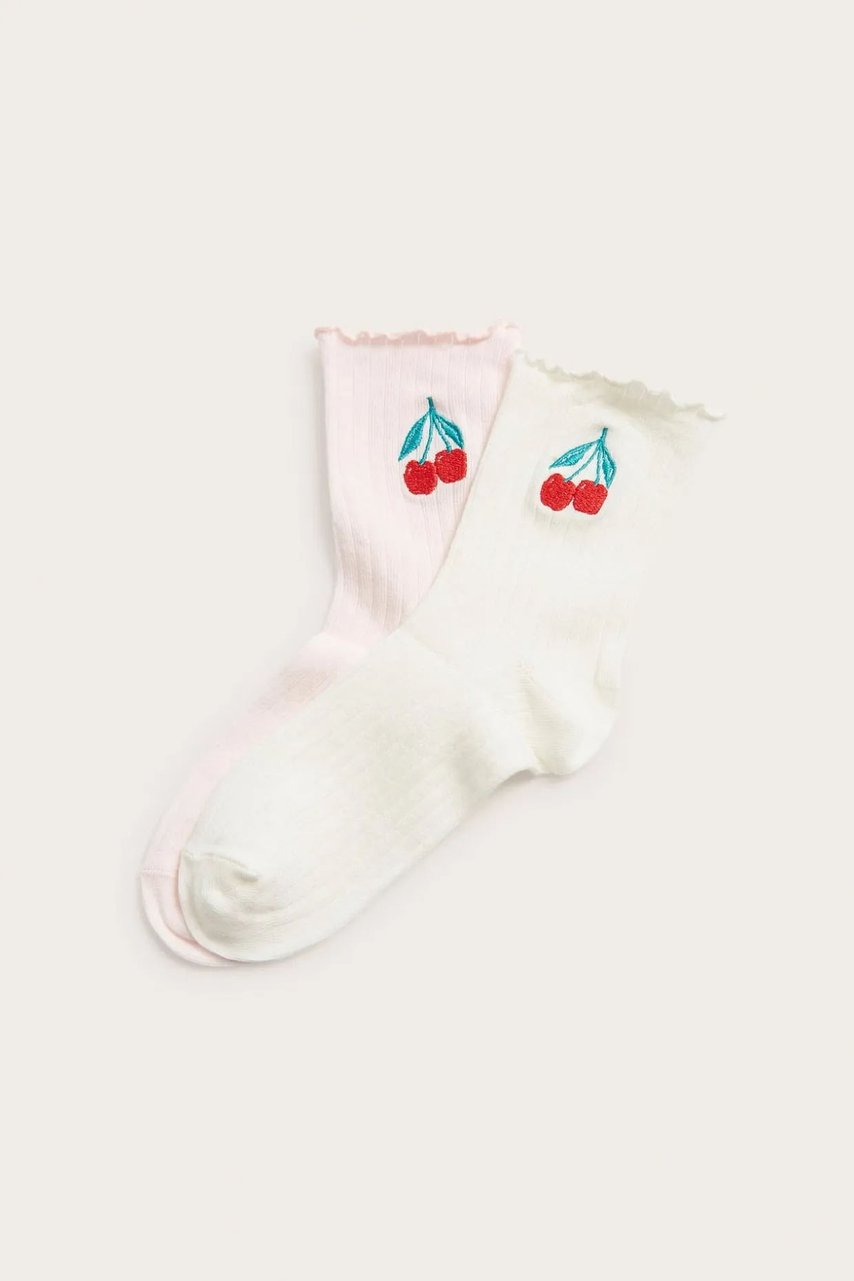 Ribatut sukat, joissa kirsikkabrodeeraus, 2-pack | Vaaleanpunainen | Naiset | Kappahl