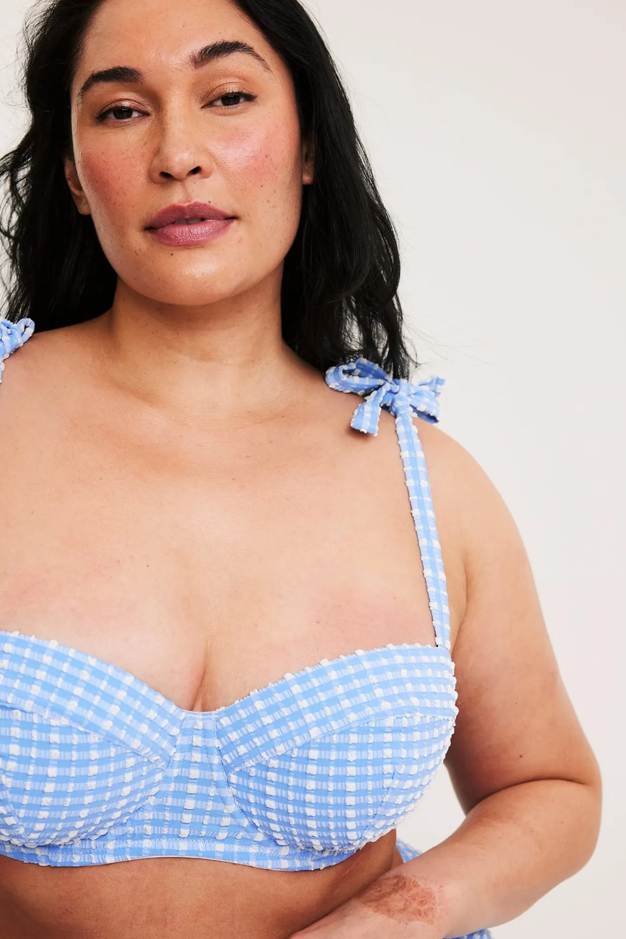 Ruudullinen balconette-bikiniyläosa solmusomisteella | Sininen | Naiset | Kappahl