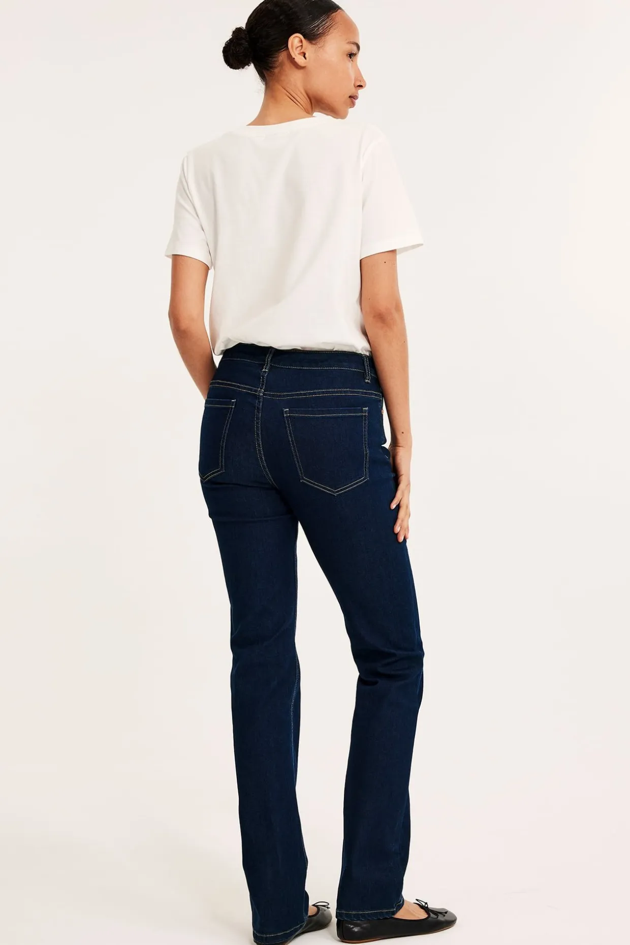 Straight jeans mid waist long leg | Tumma denim | Naiset | Kappahl