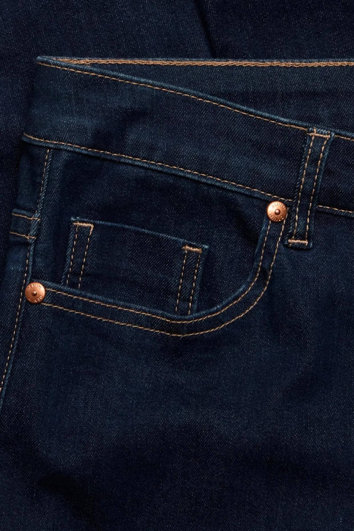 Straight jeans mid waist short leg | Tumma denim | Naiset | Kappahl