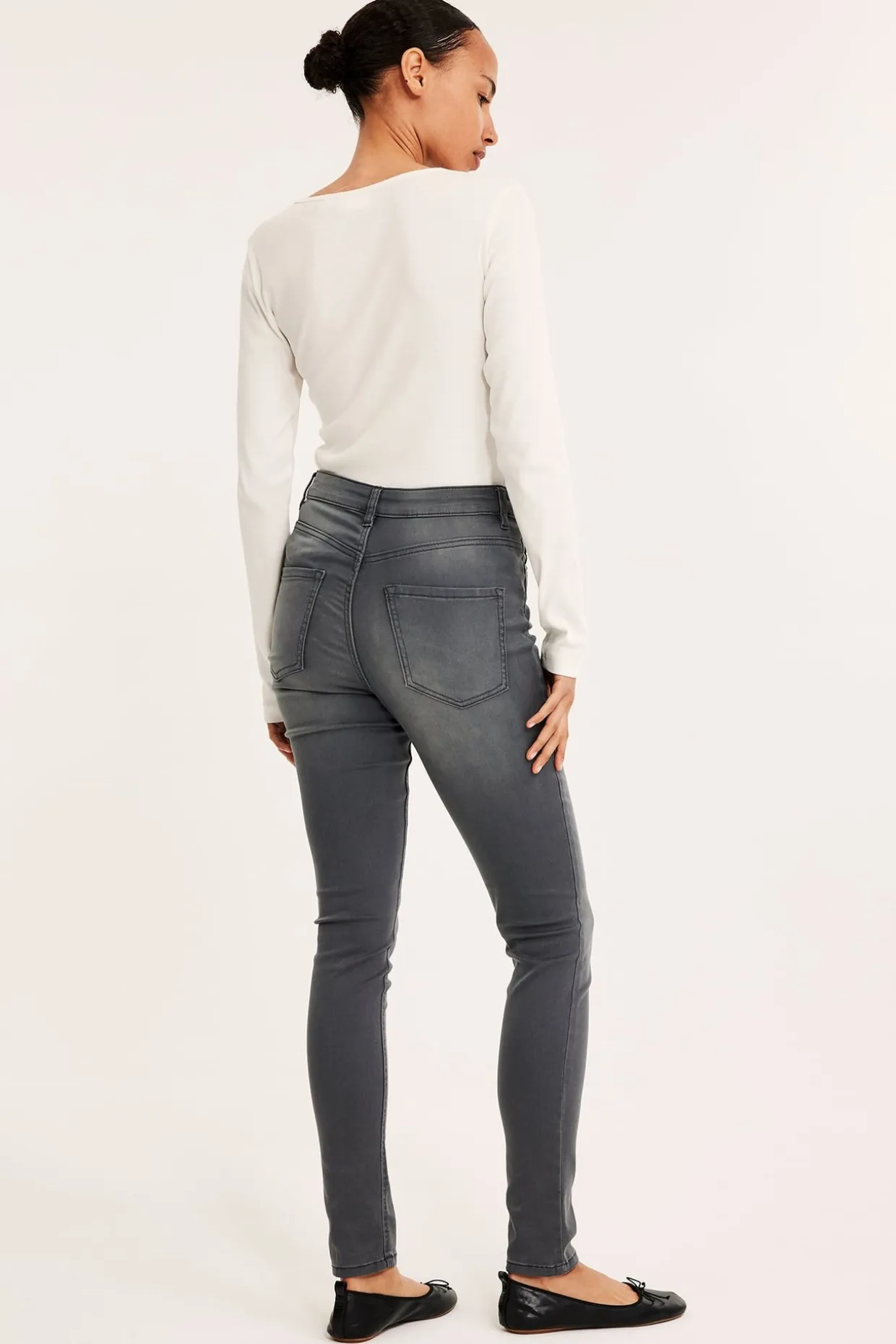 Super slim jeans high waist | Hopeanharmaa | Naiset | Kappahl