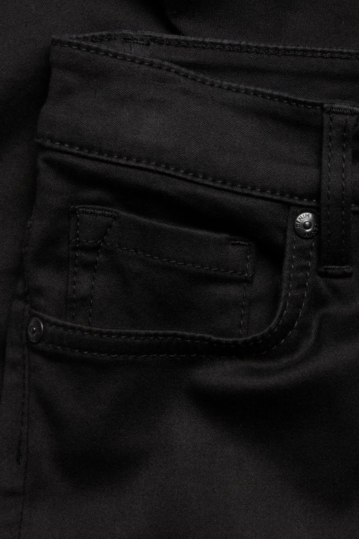 Super slim jeans high waist long leg | Musta | Naiset | Kappahl