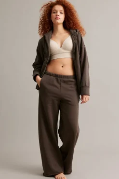 Sweatpants wid fit | Tummanruskea | Naiset | Kappahl