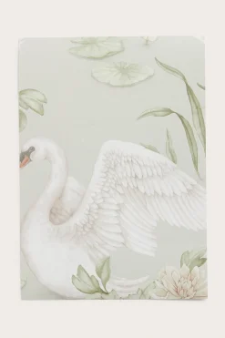 Tapettinäyte Lily Swan | Vaaleanvihreä | Vauvat | Newbie
