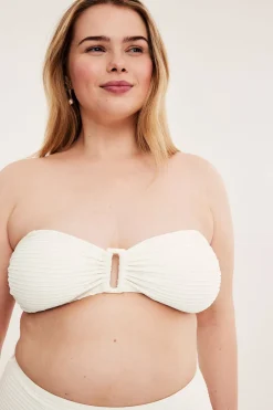 Tekstuuripintainen bikiniyläosa | Luonnonvalkoinen | Naiset | Kappahl