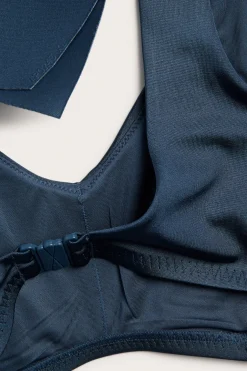 Topattu bikiniyläosa | Tummansininen | Naiset | Kappahl