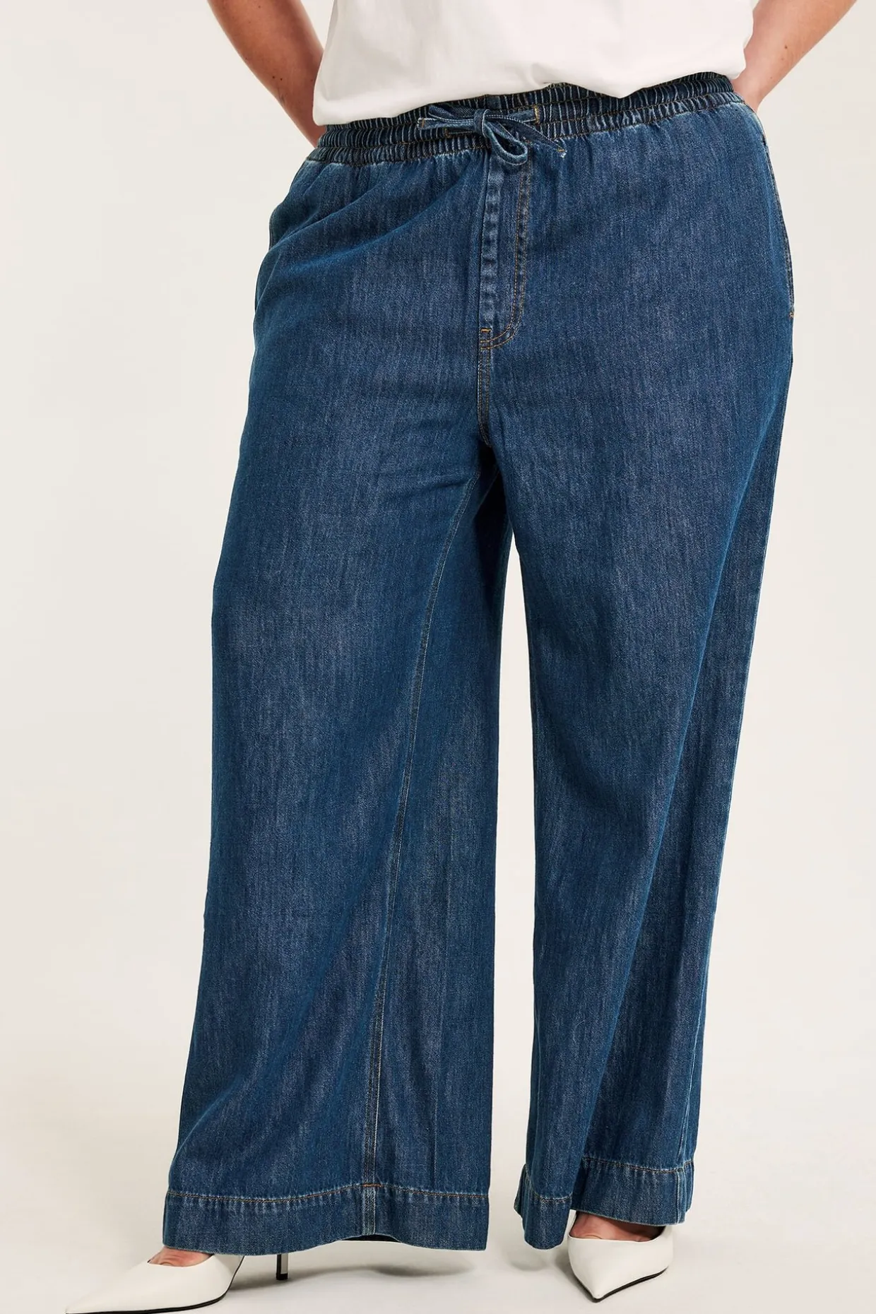 Wide jeans high waist | Tumma denim | Naiset | Kappahl