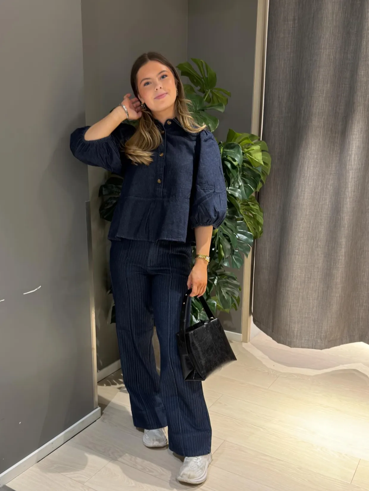 Wide jeans high waist | Tumma denim | Naiset | Kappahl