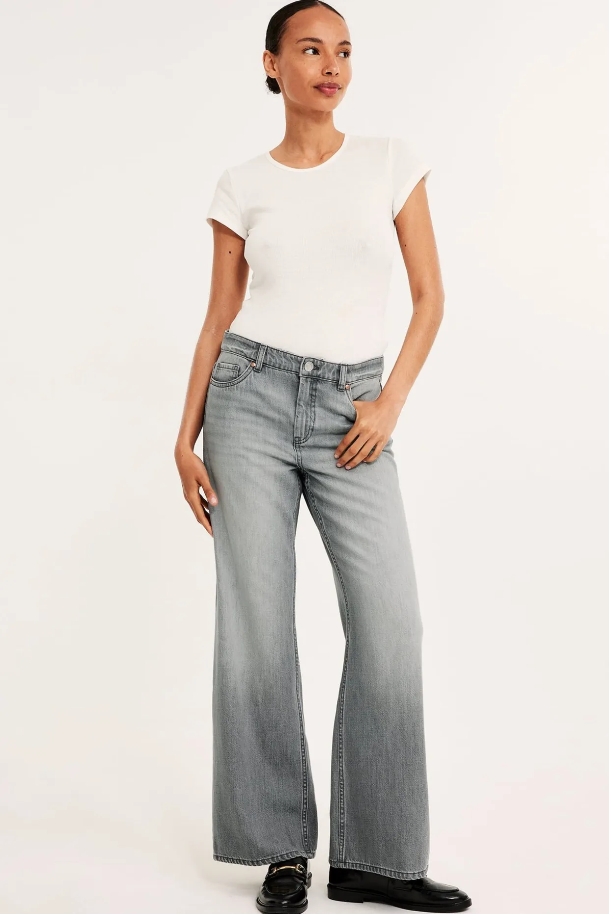 Wide jeans high waist | Vaaleanharmaa | Naiset | Kappahl